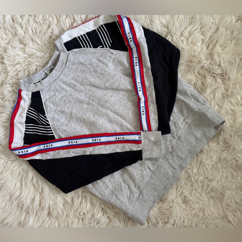 victoria secret pink crew neck size xs